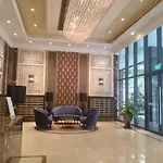 De Lux Central D1 Next Hyatt, Opera House, Ben Thanh, Pool,Gym